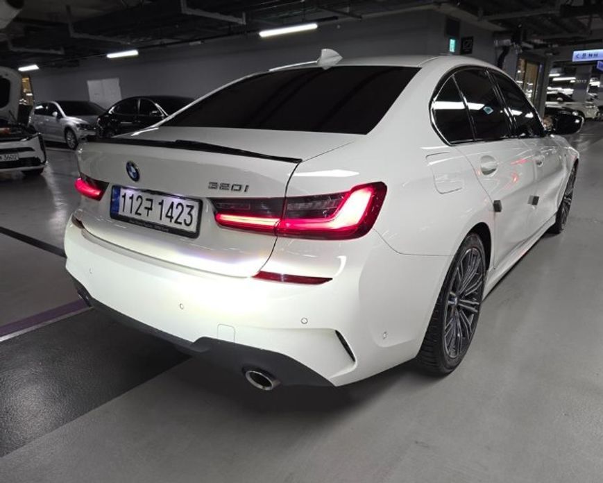 BMW 3-Series 320i M Sport, 2022