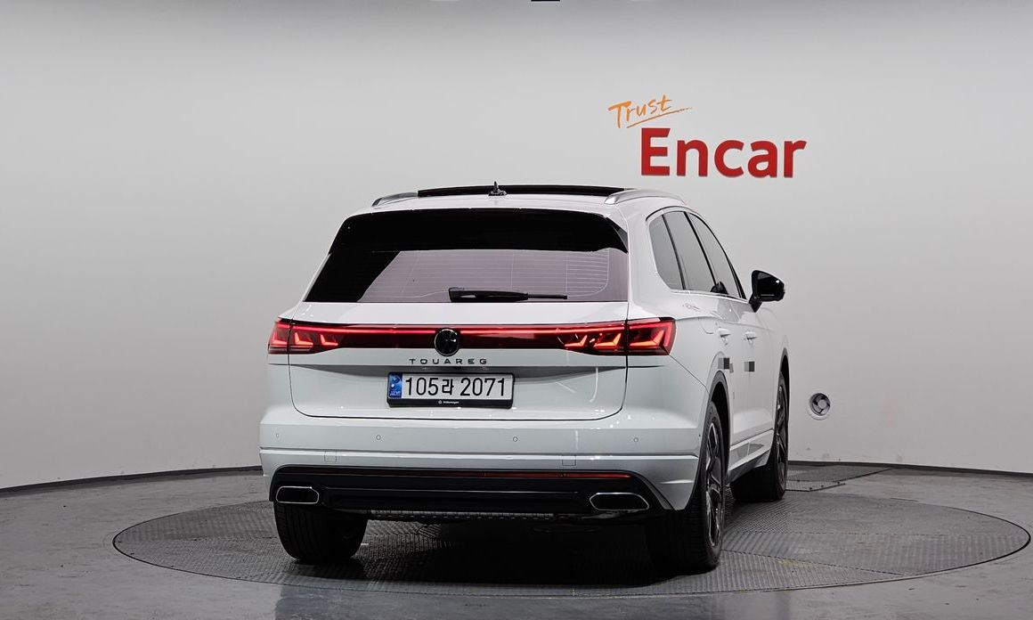 Volkswagen Touareg 3.0 TDI Prestige, 2024