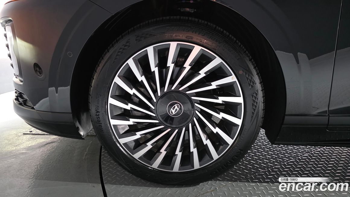 Hyundai Grandeur 2,5 Gasoline 2WD, 2025