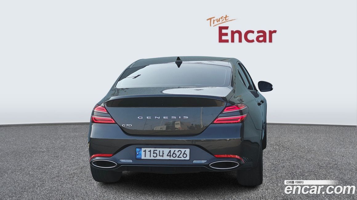 Genesis G70 Gasoline 2.0T 2WD, 2022