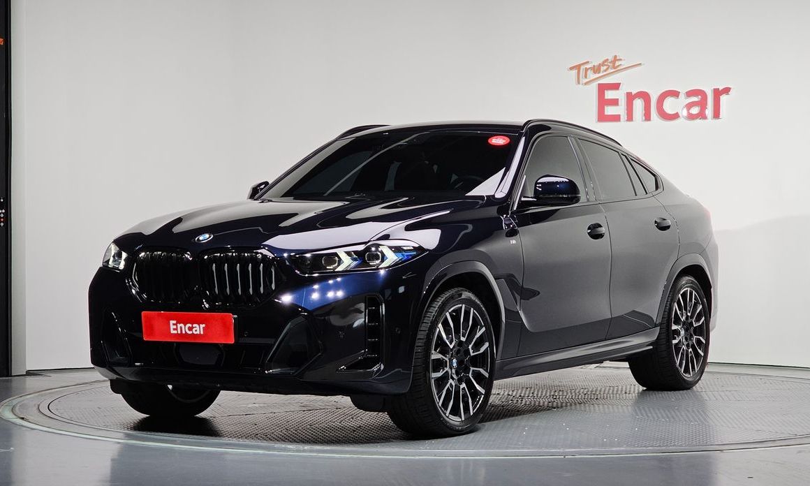 BMW X6 xDrive40i M Sport, 2025