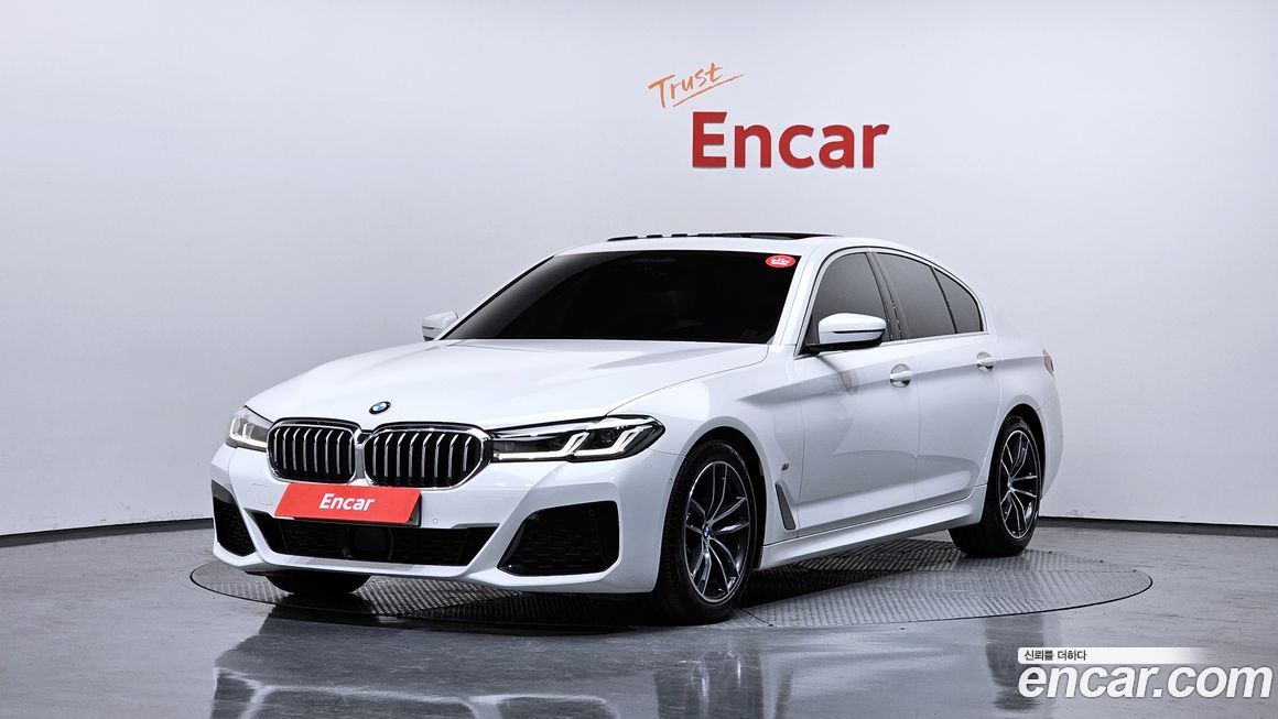 BMW 5-Series 520i M Sport, 2022