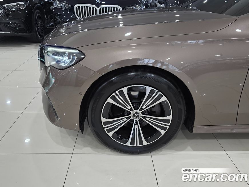 Mercedes-Benz E-Class E200 Avantgarde, 2025