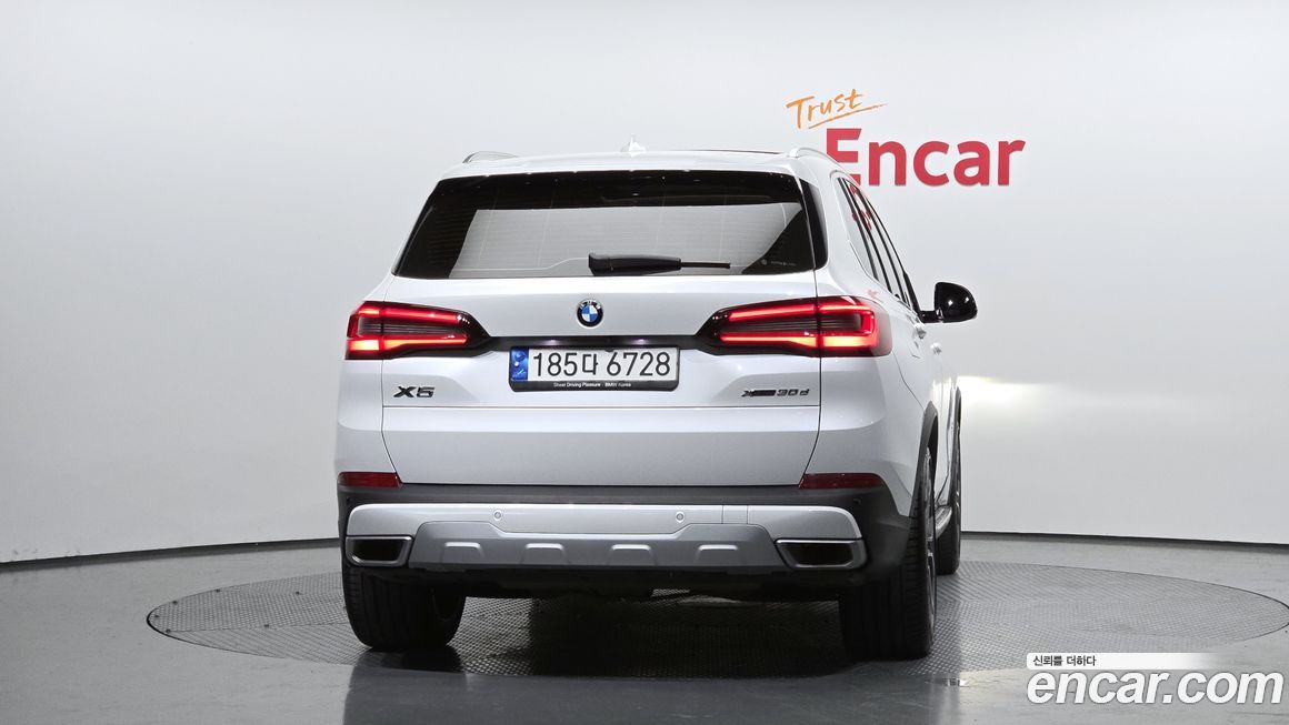 BMW X5 xDrive 30d xLine, 2023