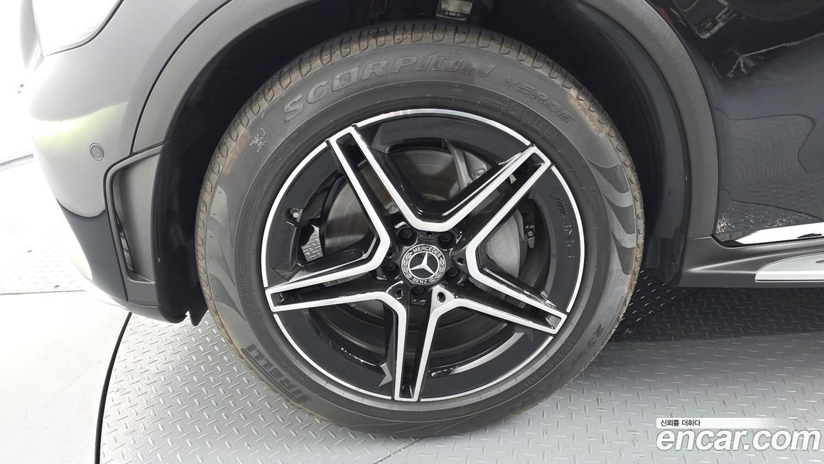 Mercedes-Benz GLC-Class GCL300 4MATIC Coupe, 2023