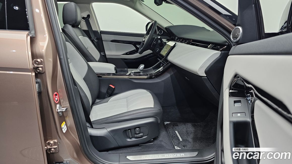 Land Rover Range Rover Evoque P250 Dynamic SE, 2025