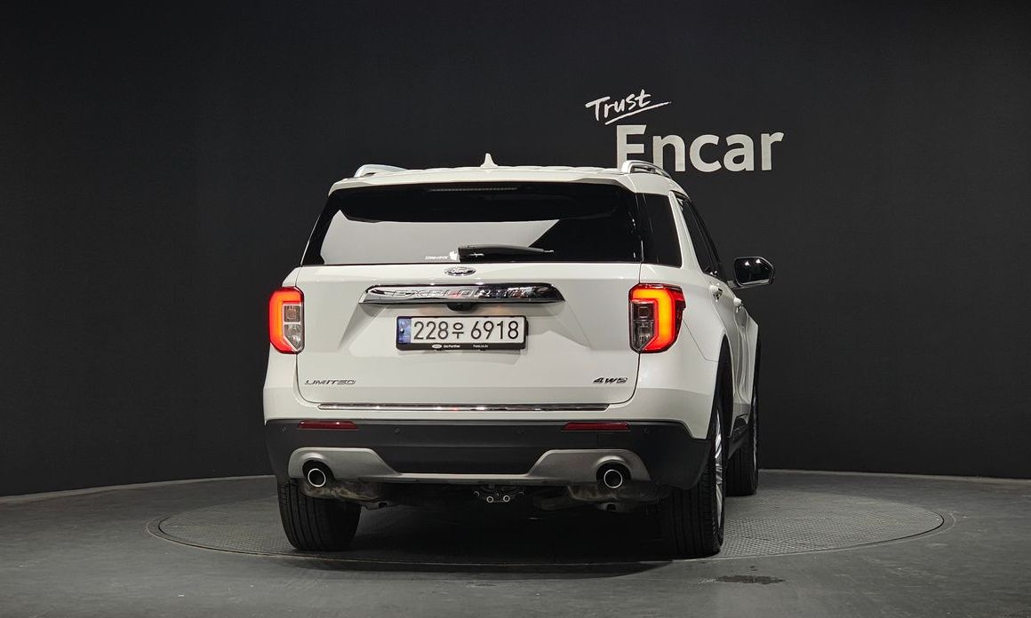Ford Explorer 2.3 LimIted 4WD, 2022