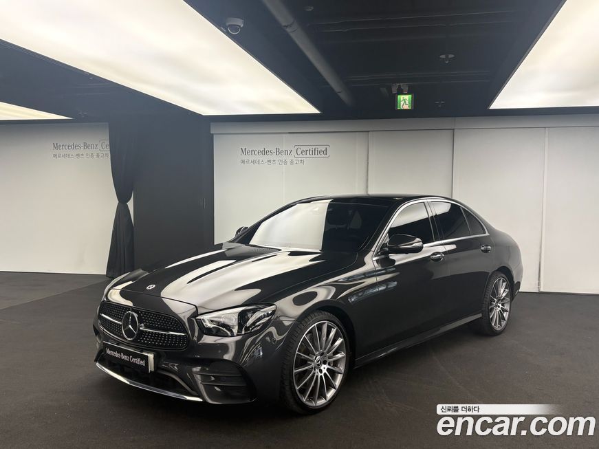 Mercedes-Benz E-Class E350 4MATIC AMG Line, 2022