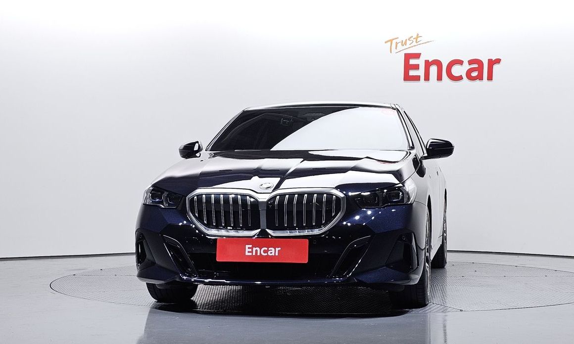 BMW 5-Series 520i M Sport, 2024