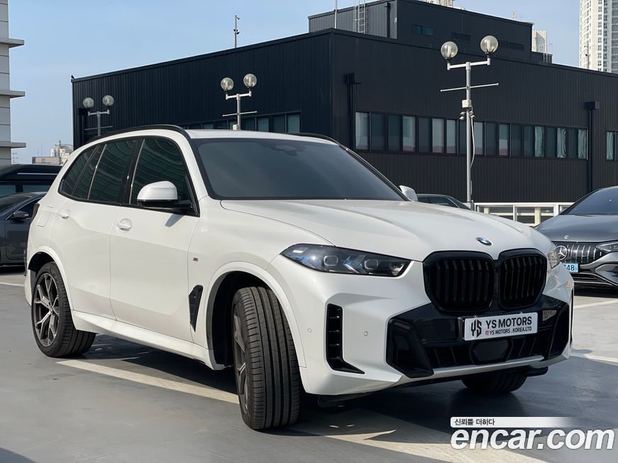 BMW X5 xDrive 30d M Sport, 2025