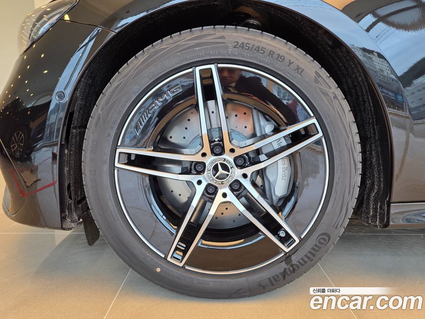 Mercedes-Benz E-Class E200 AMG Line, 2026