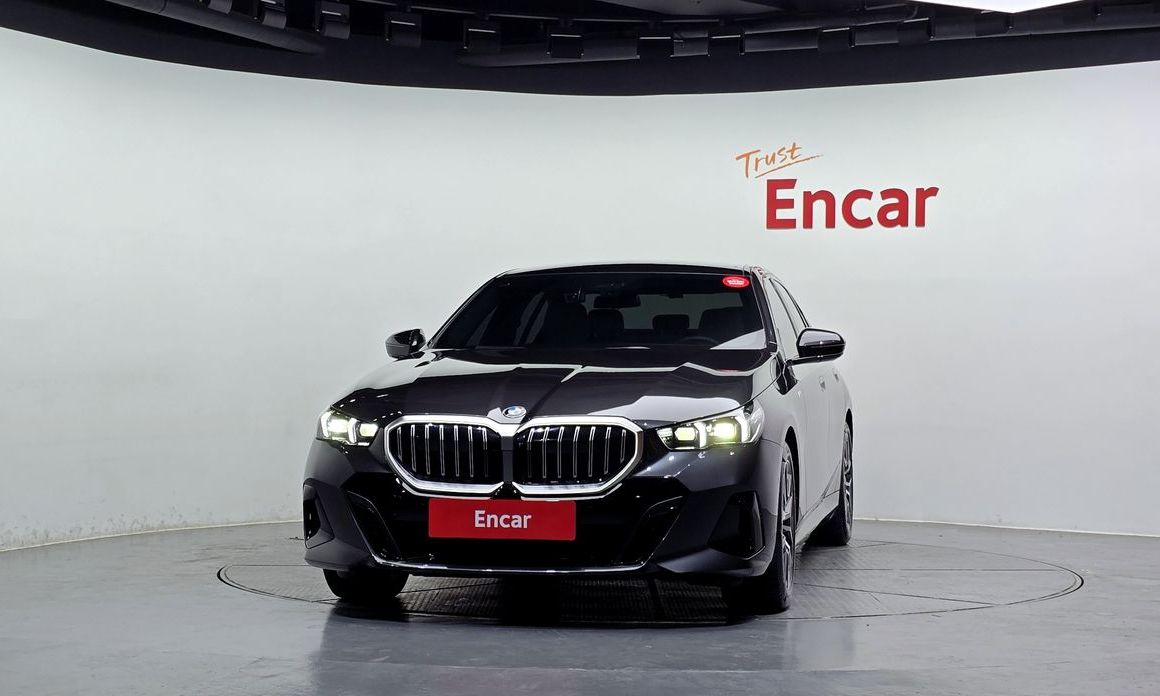 BMW 5-Series 520i M Sport, 2024