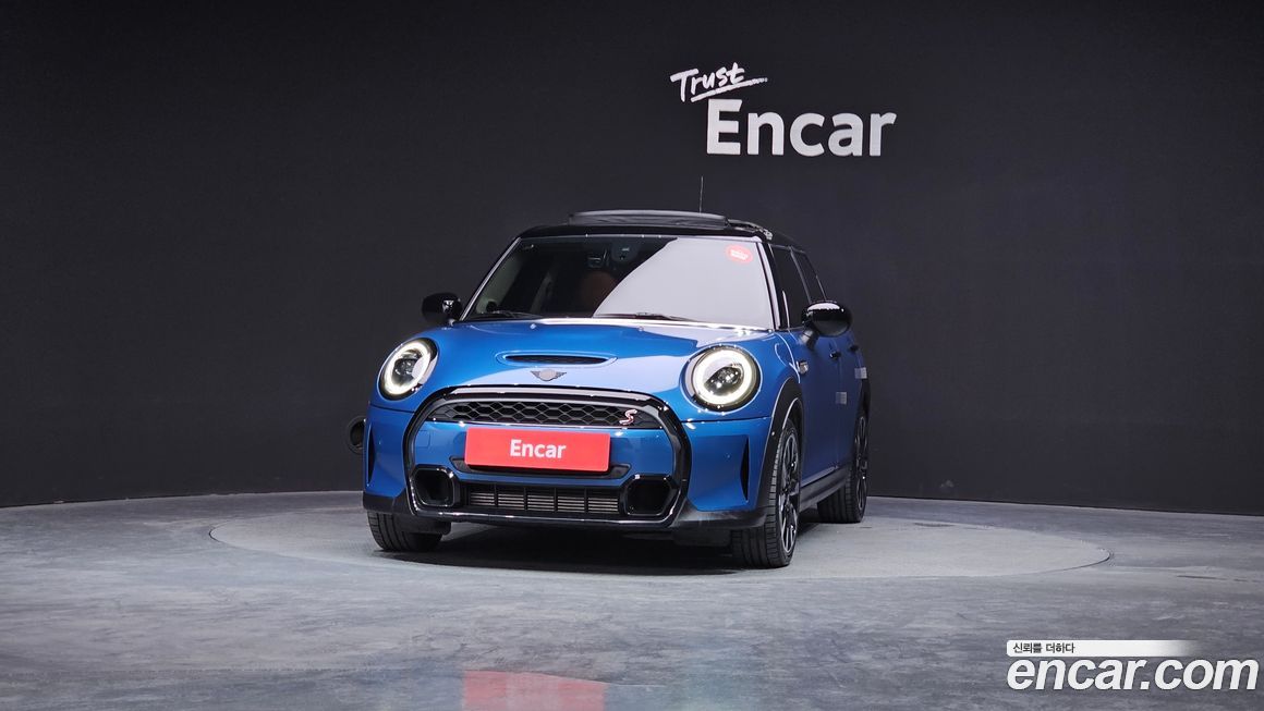 Mini Cooper 5Door Classic, 2023