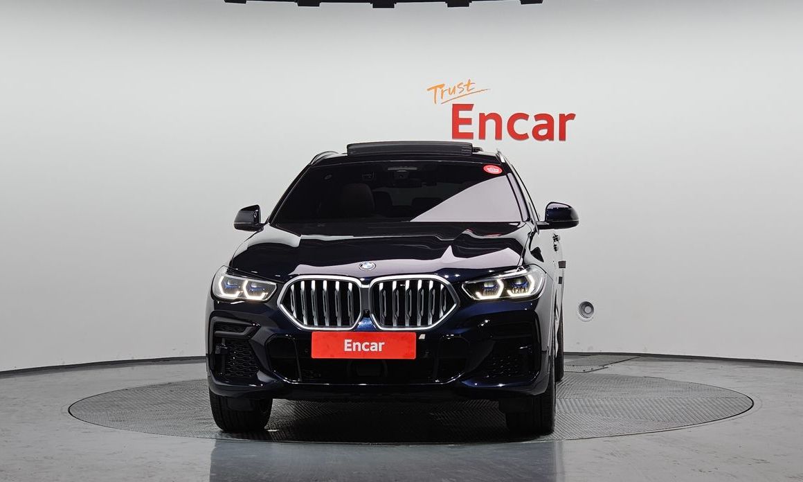 BMW X6 xDrive40i M Sport, 2023