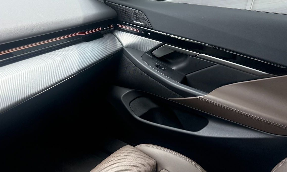 BMW 5-Series 520i M Sport, 2024
