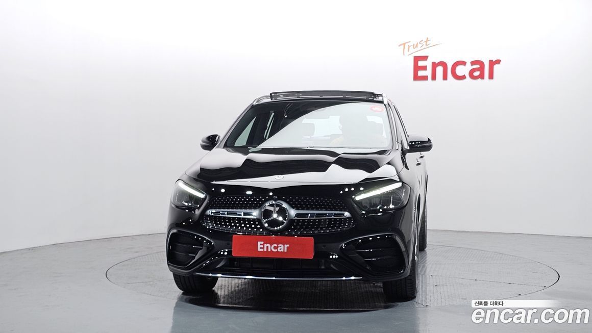 Mercedes-Benz GLA-Class GLA250 4MATIC, 2025