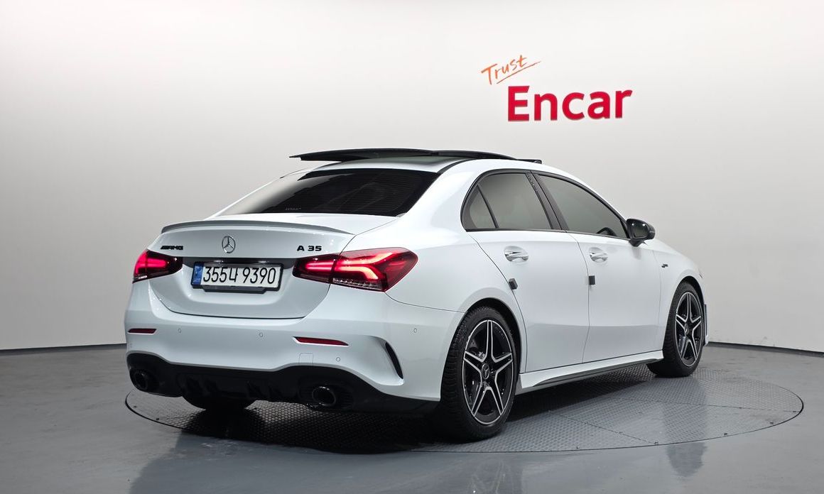 Mercedes-Benz A-Class AMG A35 4MATIC Sedan, 2022