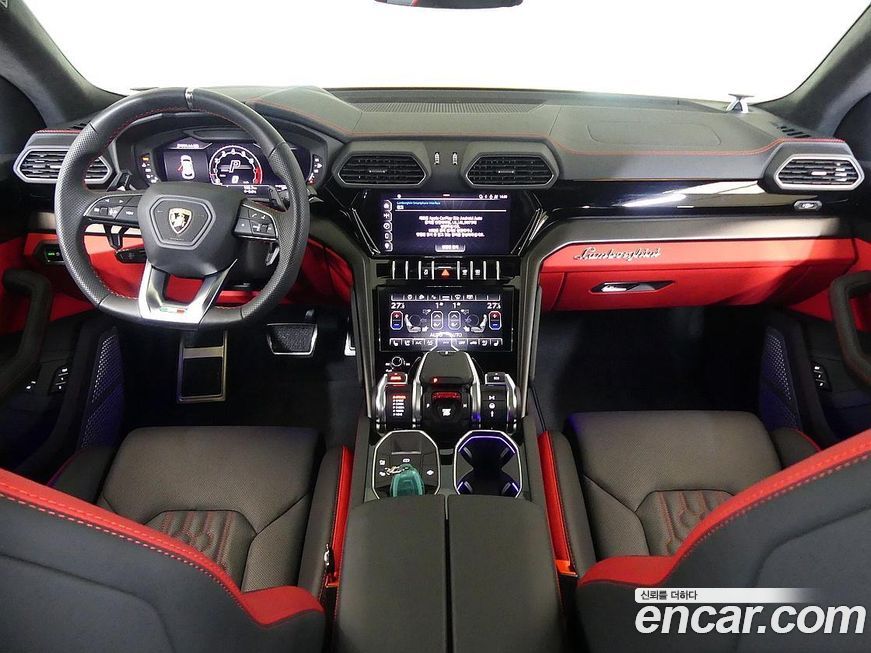 Lamborghini Urus 4.0 V8 S, 2024