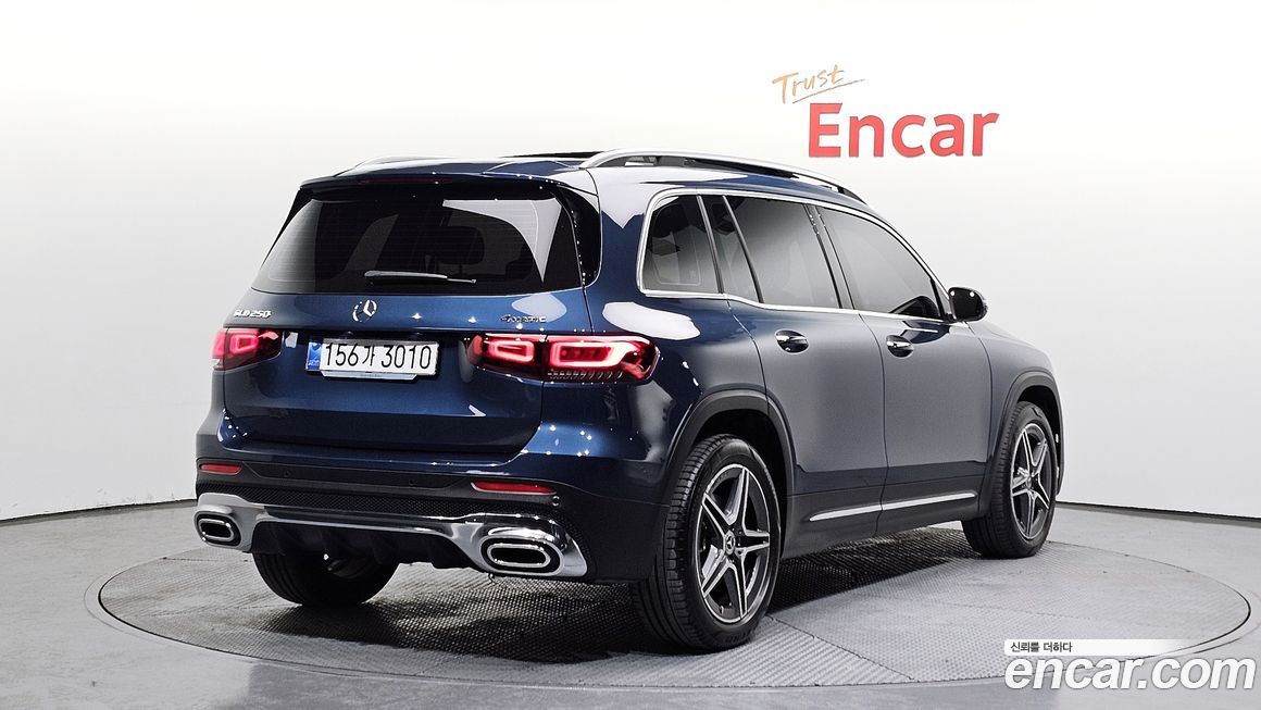 Mercedes-Benz GLB-Class GLB250 4MATIC, 2023