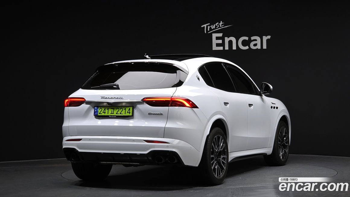 Maserati Grecale 2.0 AWD Modena, 2023