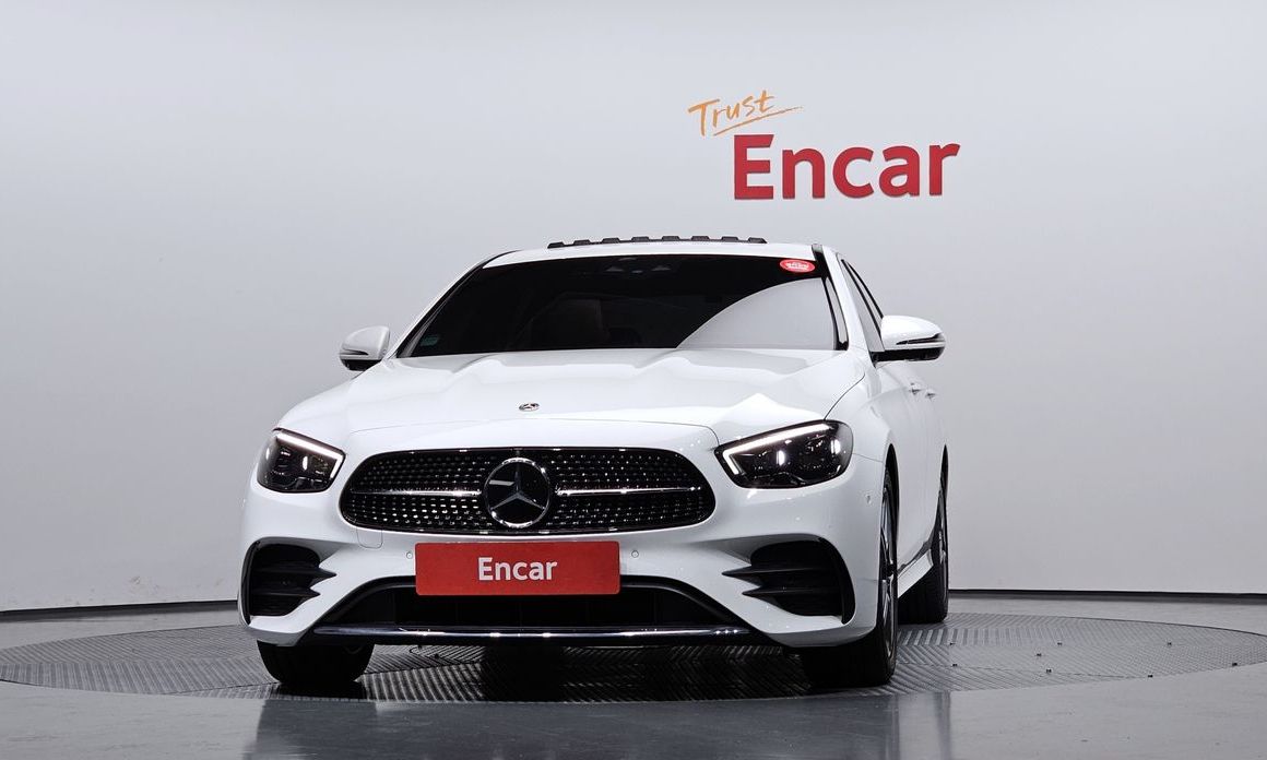 Mercedes-Benz E-Class E250 AMG Line, 2023