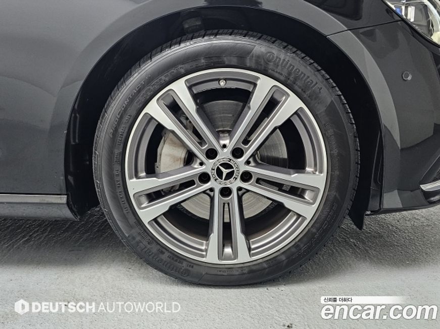 Mercedes-Benz E-Class E350 4MATIC Avantgarde, 2021