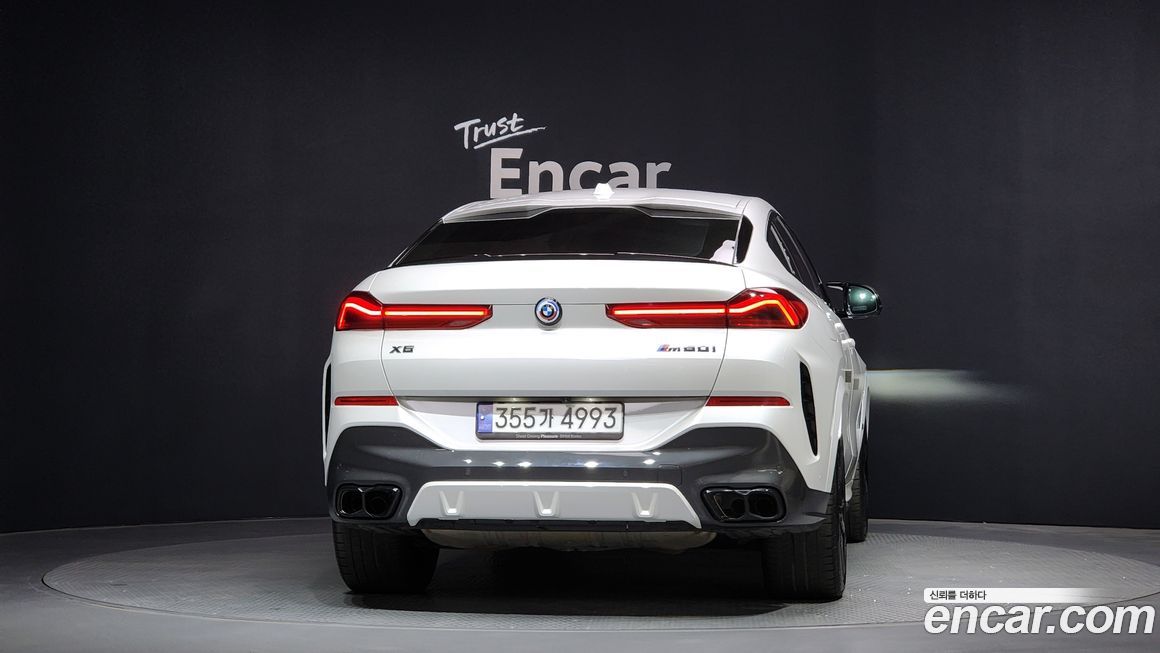 BMW X6 M60i, 2024
