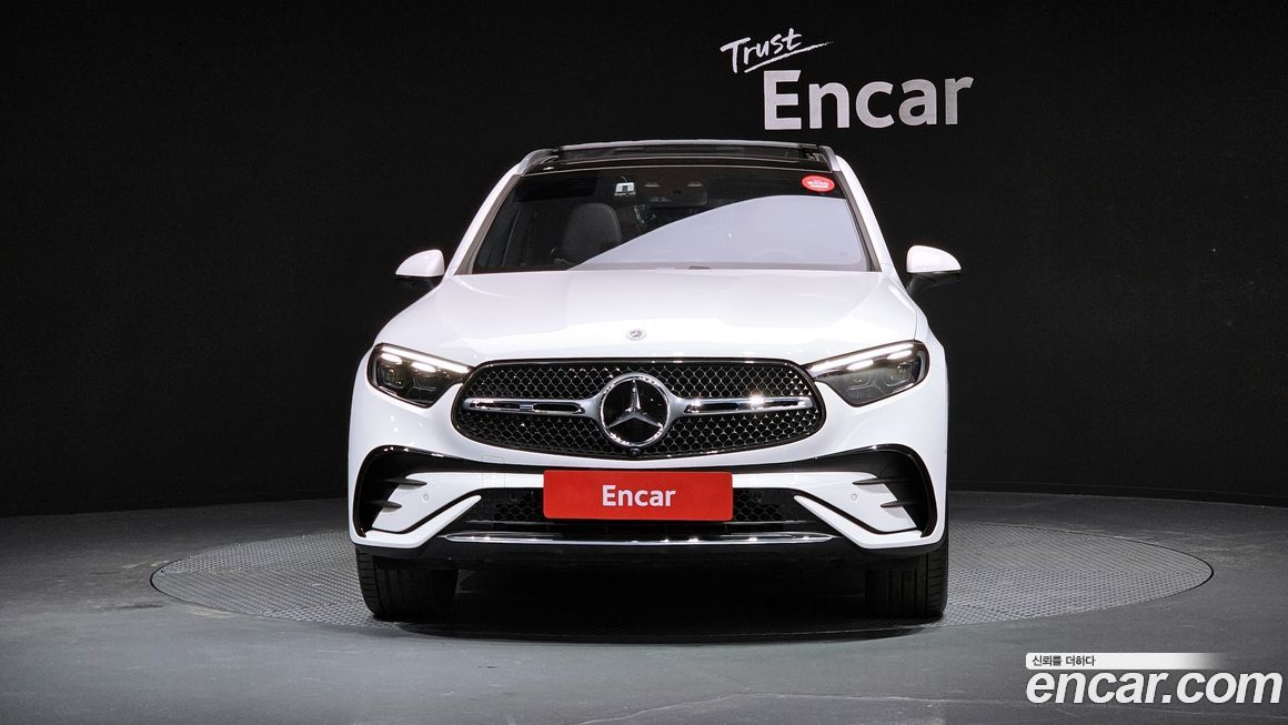 Mercedes-Benz GLC-Class GLC300 4MATIC AMG Line, 2025