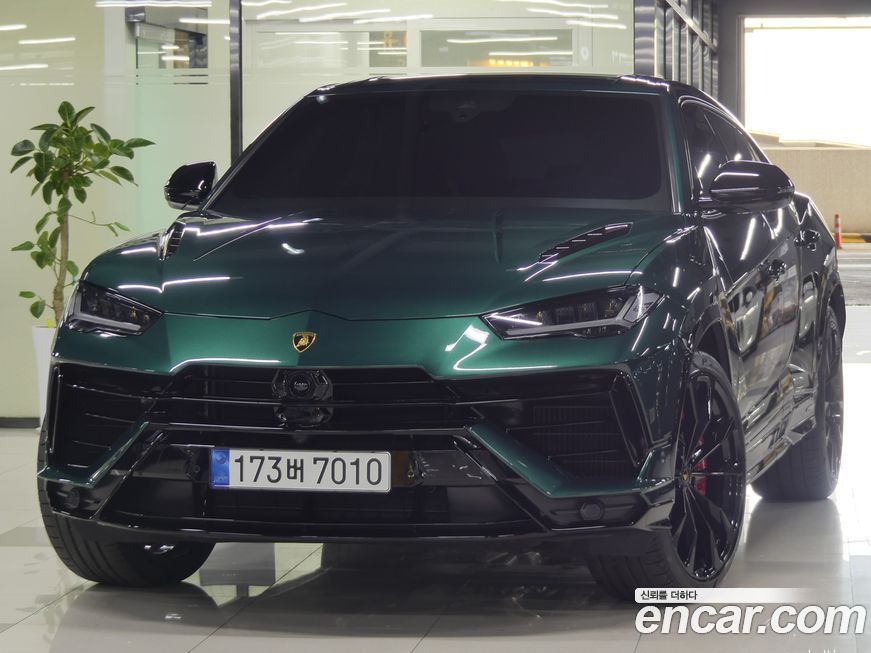 Lamborghini Urus 4.0 V8 S, 2024