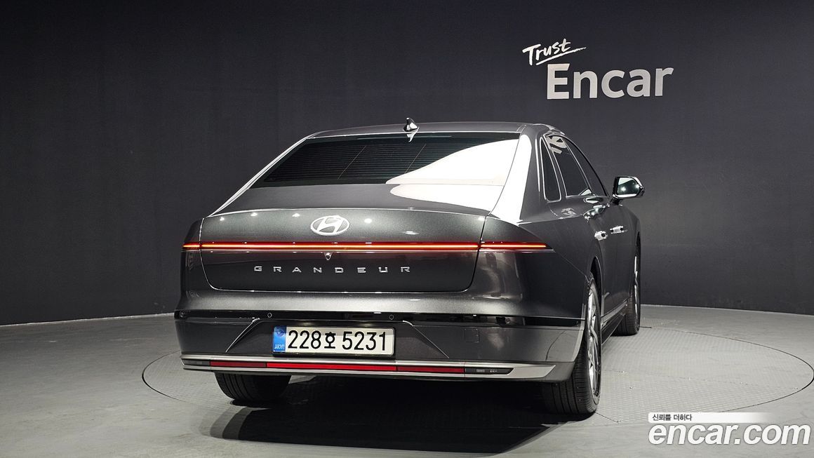 Hyundai Grandeur 2,5 Gasoline 2WD, 2025