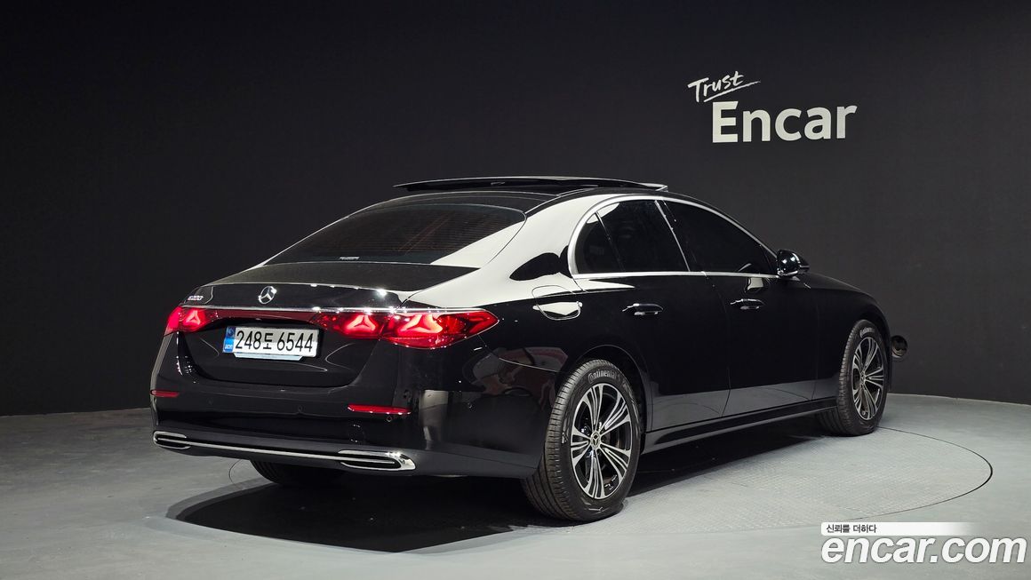 Mercedes-Benz E-Class E200 Avantgarde, 2026