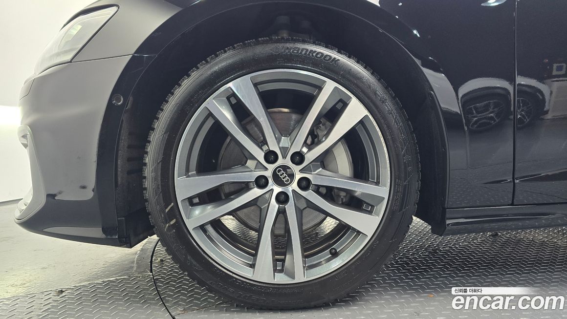 Audi A6 45 TFSI Premium, 2023