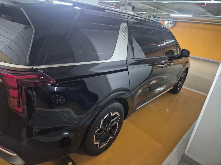 Kia Carnival 9-Seater Noblesse, 2025