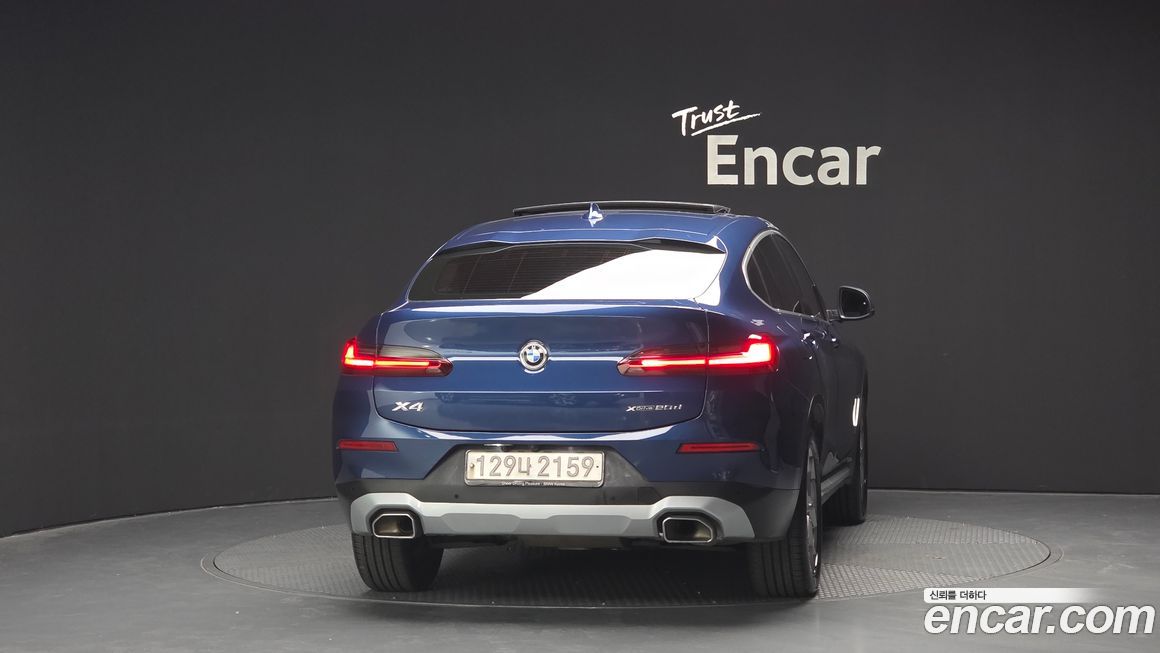 BMW X4 xDrive20d xLine, 2022