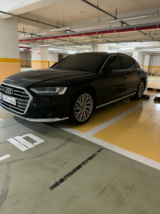 Audi A8 55 TFSI Quattro LWB, 2021