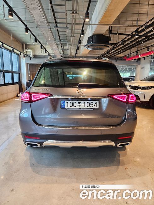 Mercedes-Benz GLE-Class GLE300d 4MATIC, 2023