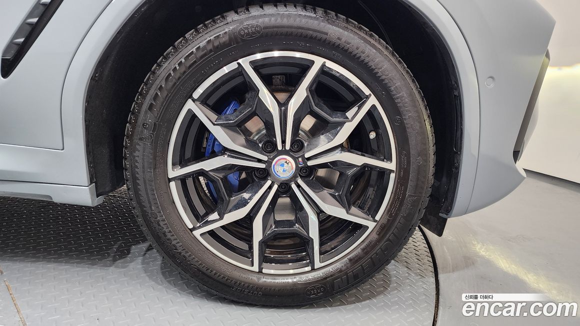 BMW X4 xDrive20i M Sport, 2023