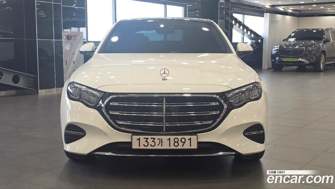 Mercedes-Benz E-Class E220d 4MATIC Exclusive, 2025