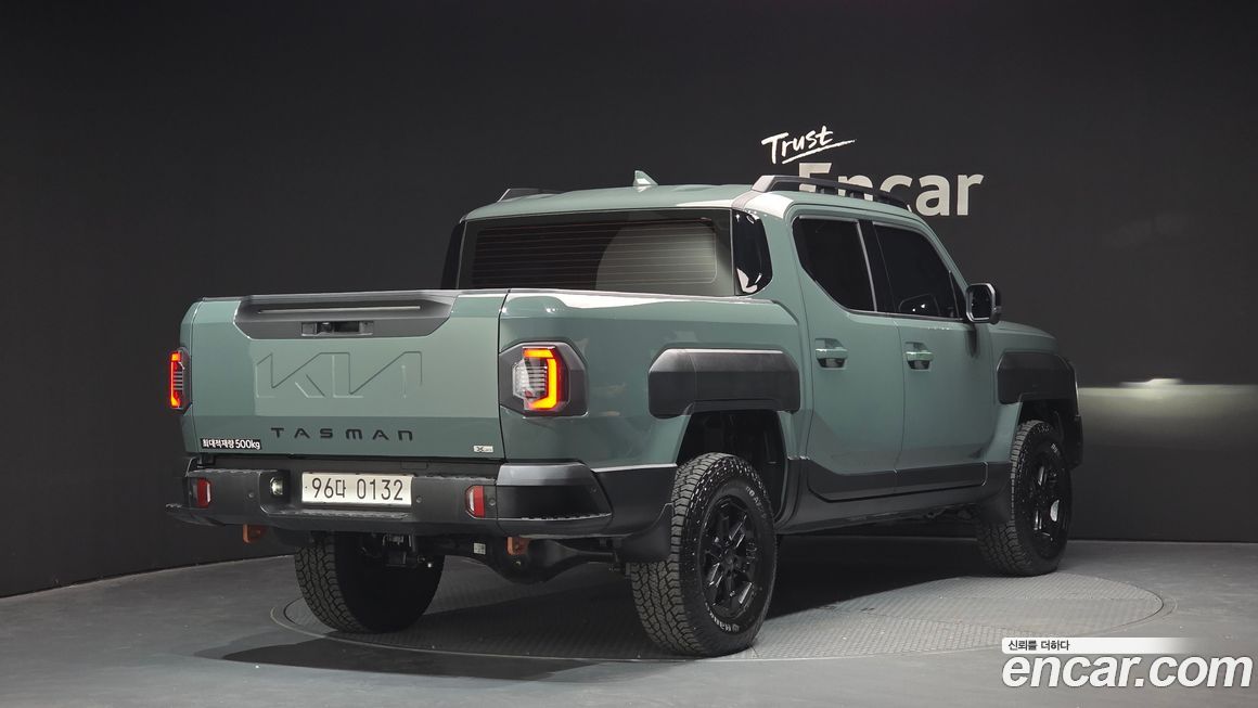Kia Tasman 2.5T Gasoline 4WD, 2026
