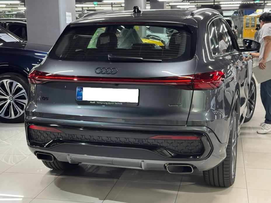 Audi Q5 45 TFSI Quattro S Line Black Ediiton, 2025