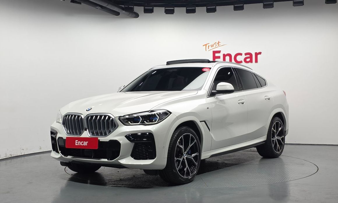 BMW X6 xDrive40i M Sport, 2023