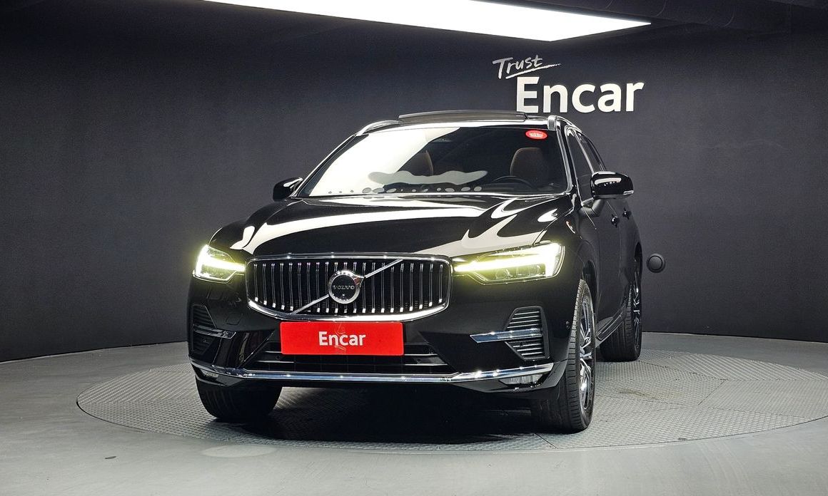 Volvo XC60 B5 Inscription, 2022