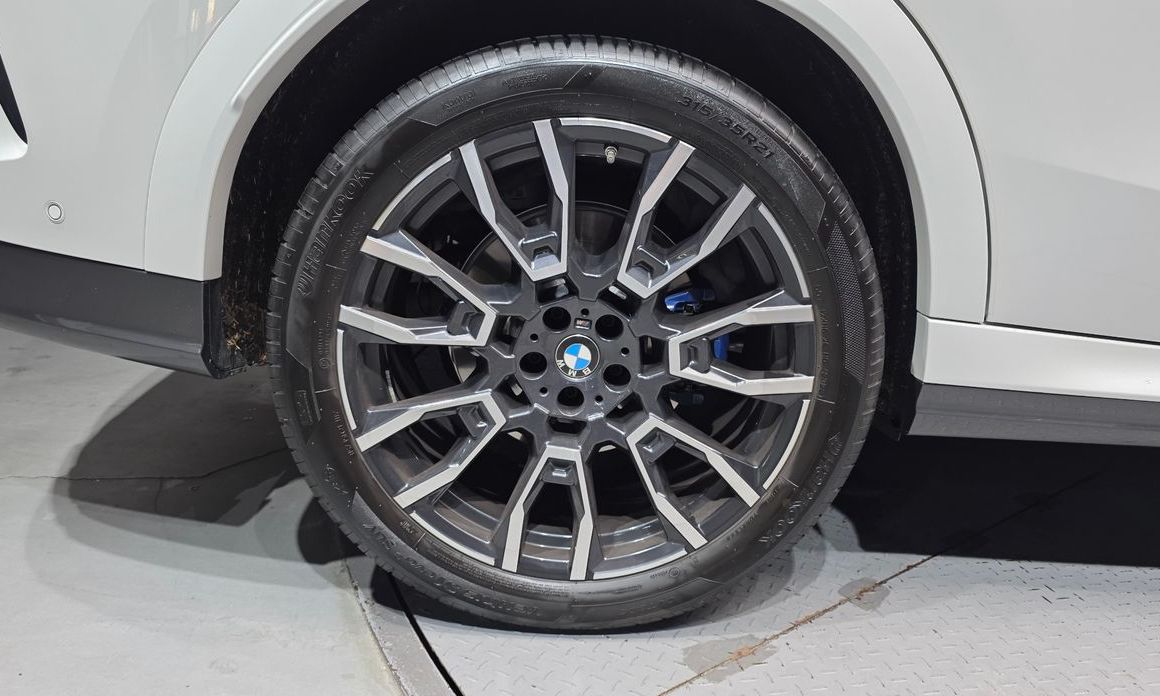 BMW X6 xDrive40i M Sport, 2024