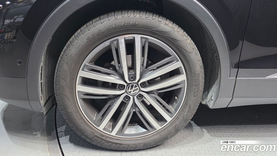 Volkswagen Tiguan 2.0 TDI Prestige, 2023