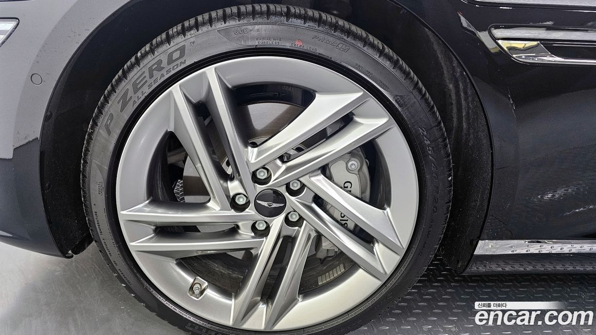 Genesis G80 Gasoline 2.5 Turbo AWD, 2026