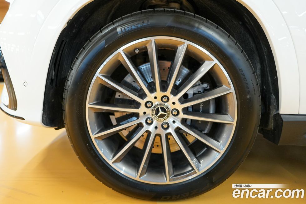 Mercedes-Benz GLE-Class GLE450 4MATIC, 2025