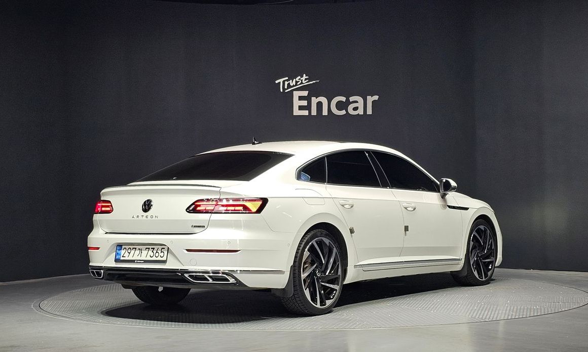 Volkswagen Arteon 2.0 TDI R-LIINE 4Motion, 2023