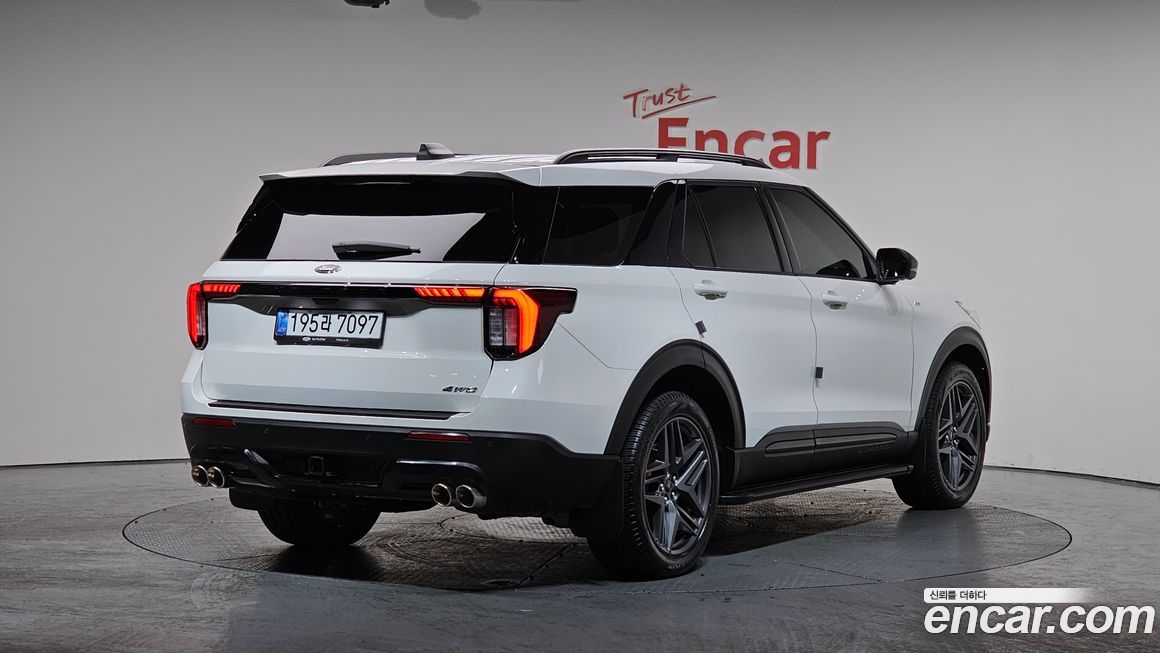 Ford Explorer 2.3 ST-Line 4WD, 2025