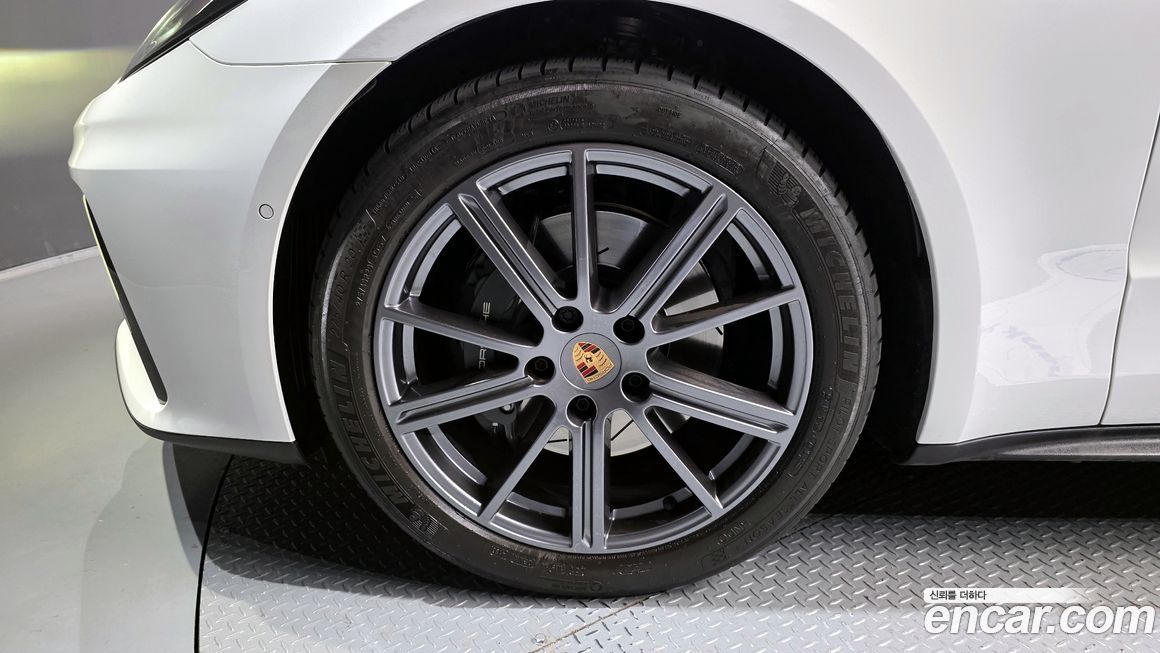 Porsche Panamera 2.9 AWD, 2024