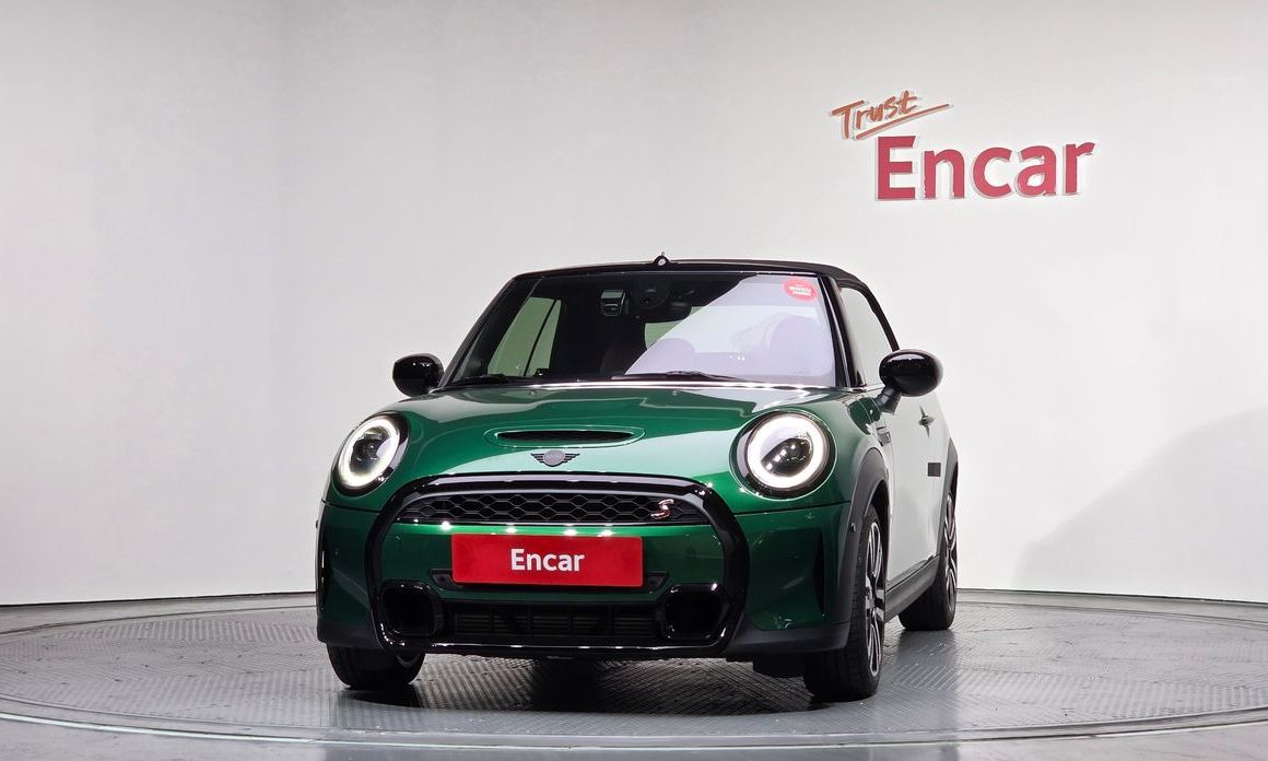 Mini Cooper Convertible Classic, 2024